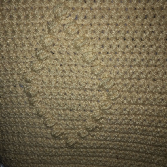 Handmade Tan Crochet Fringe Wall Hanging - Picture 4 of 6